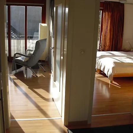 Studio A Am Burgberg Erlangen Zimmer foto